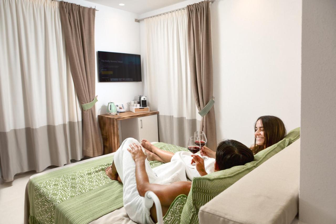سانتا تيريزا غالّورا Assaje' Luxury Rooms المظهر الخارجي الصورة